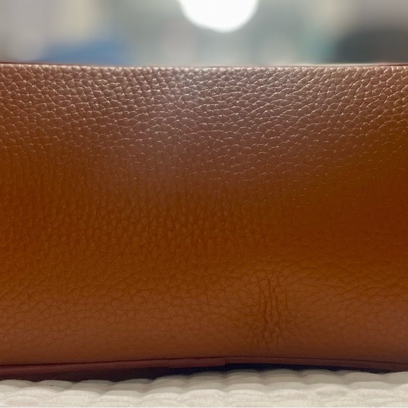 👜Pebble Grain Hobo in Caramel. Pristine condition - Picture 10 of 12